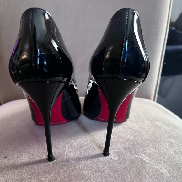 COPY - Black Christian Louboutin - Picture 8 of 10